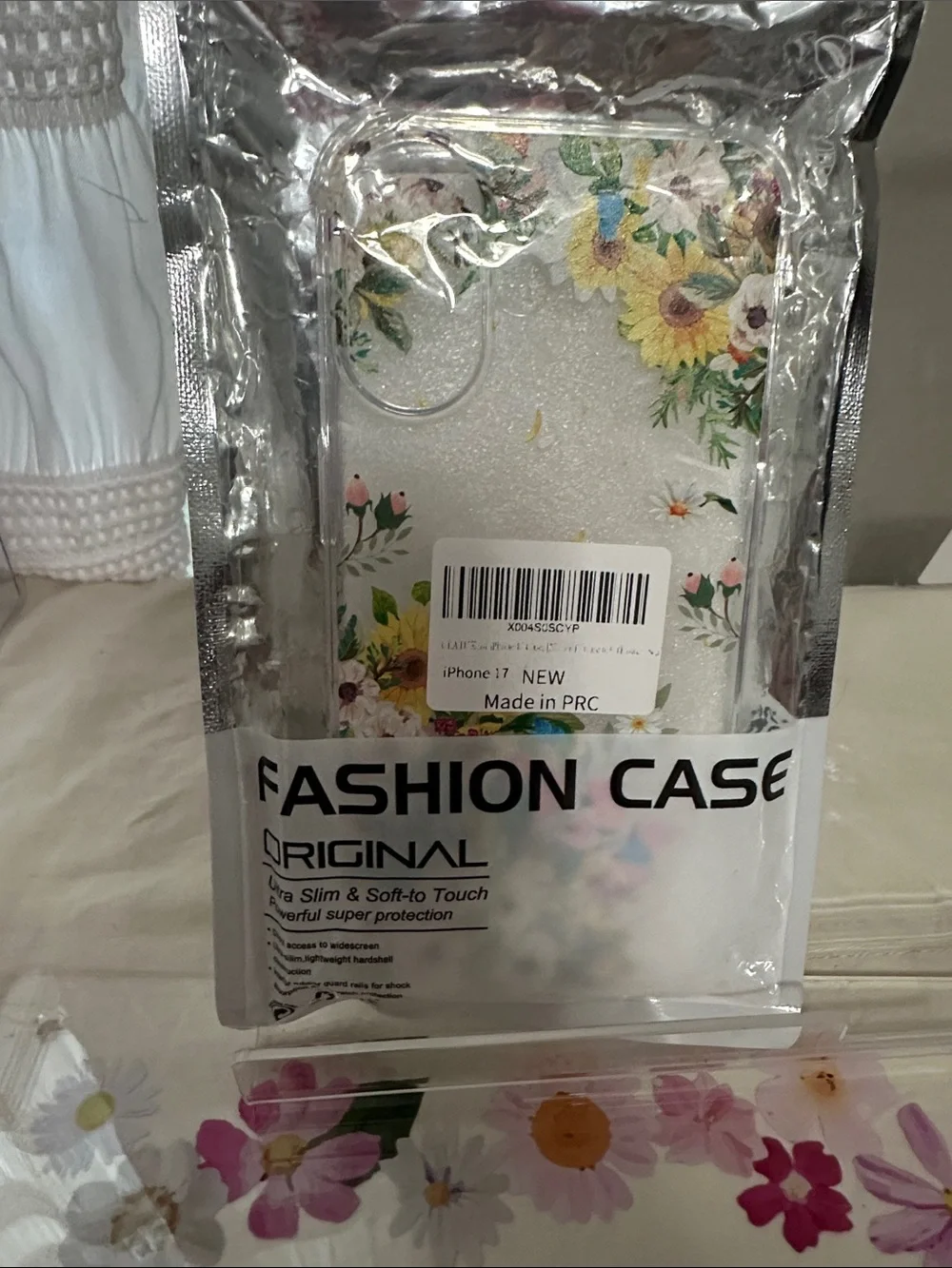 Floral Clear Protective Phone Case - Multicolor for iPhone 17 NWT